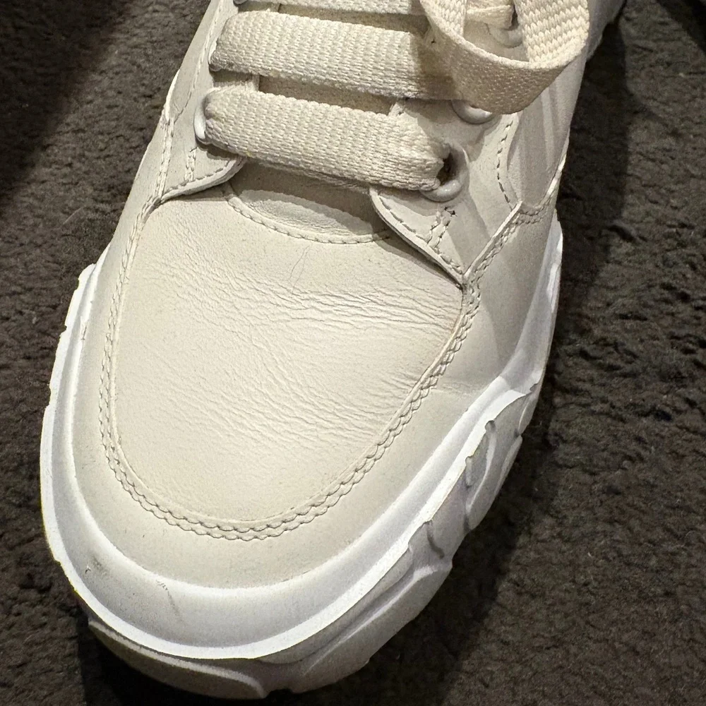 Alexander McQueen White Leather Sneakers with Black Heel Tab